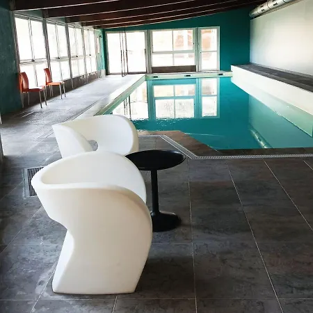 Appartement T2 Au Château Des Magnans, - 4 Pers, Piscine, Sauna, Parking - Vallée De L'ubaye - Fr-1-165b-50