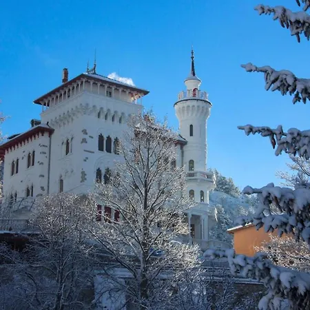 Appartement T2 Au Château Des Magnans, - 4 Pers, Piscine, Sauna, Parking - Vallée De L'ubaye - Fr-1-165b-50 Jausiers